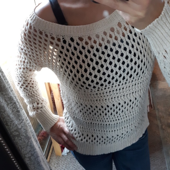 American Eagle Knit Sweater - Picture 4 of 4
